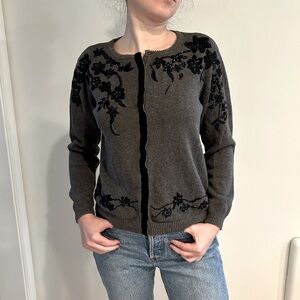 VTG Tiara international embroidered button down cardigan size S